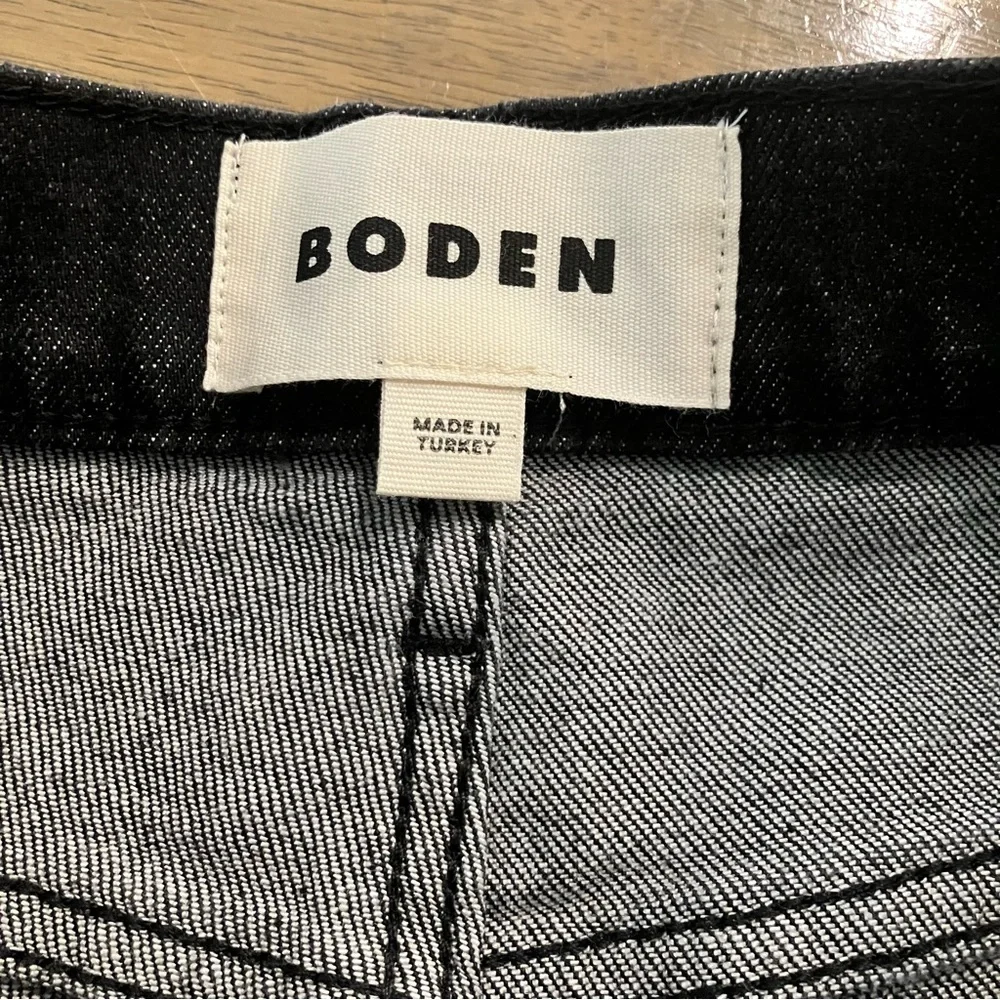 Boden Womens Size 30 High Waisted Full Length Black Straight Leg Jeans Cuffed - Picture 4 of 13